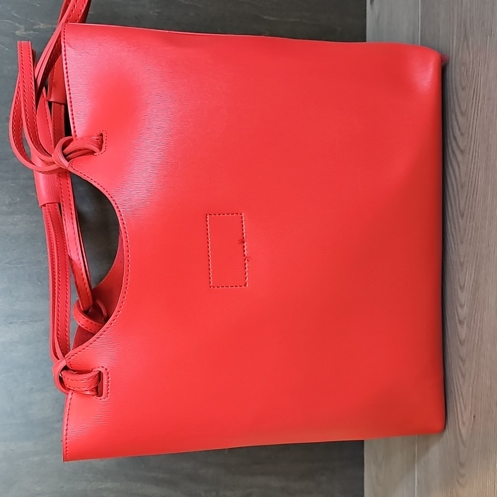 Neiman Marcus‎ Faux Leather Large Tote Bag - Picture 7 of 15